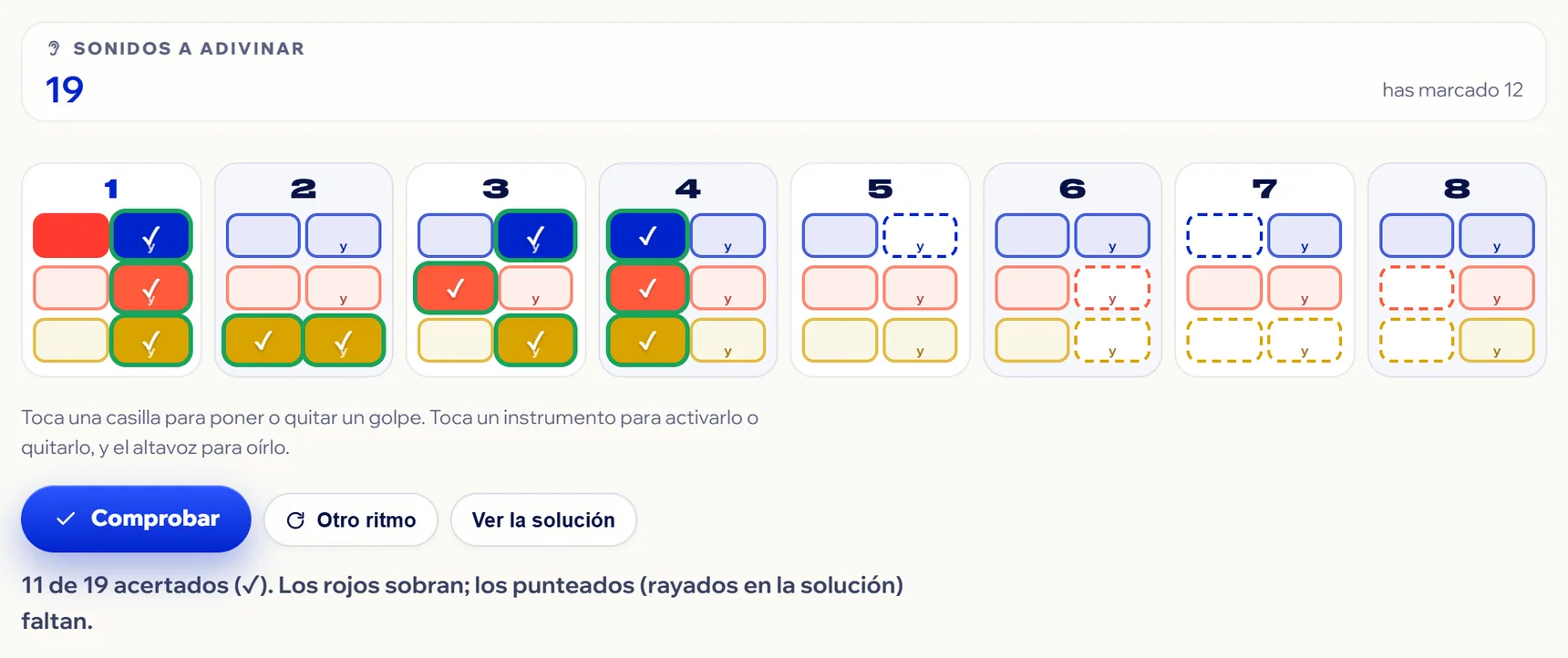 Entrenar el oído después de Comprobar: casillas acertadas con ✓, una que sobra en rojo y las que faltan con borde punteado.